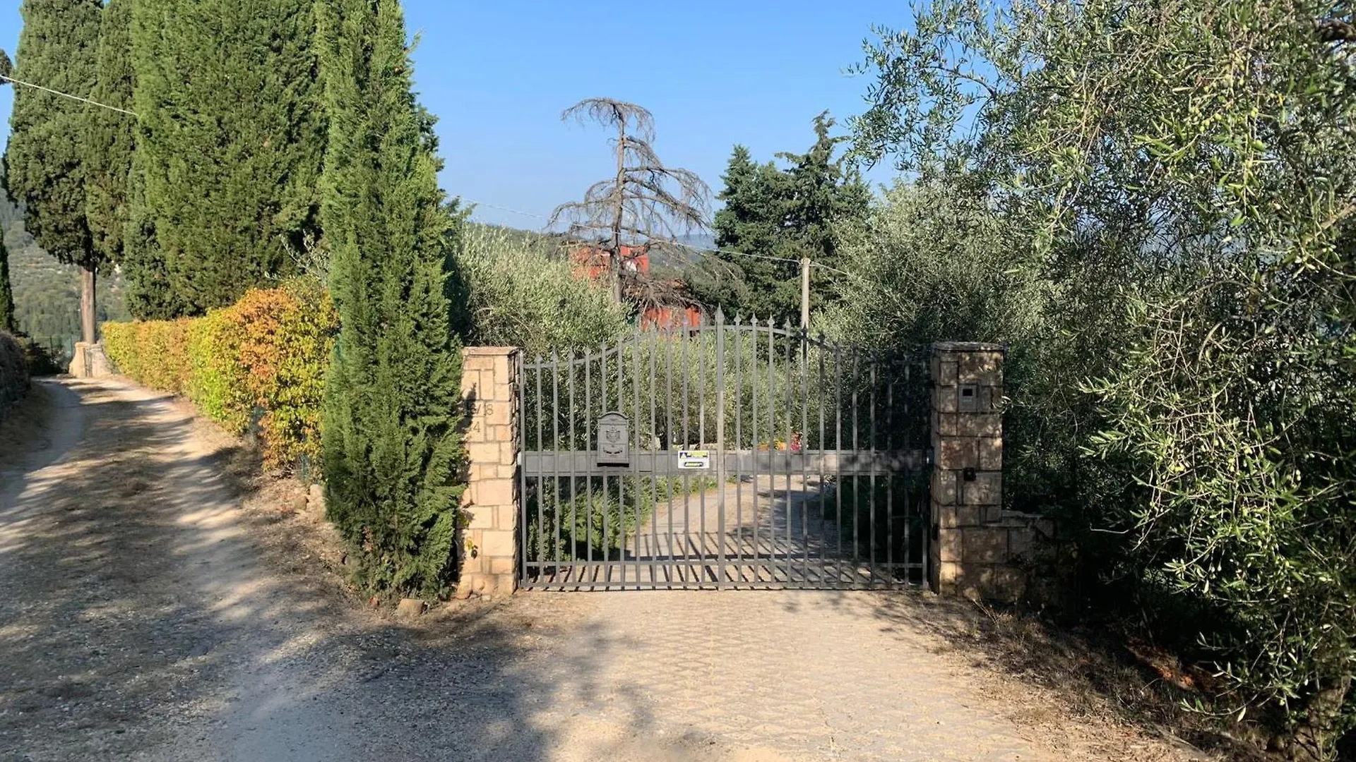 Апартаменты Appartamento A Villa Rosa Compiobbi